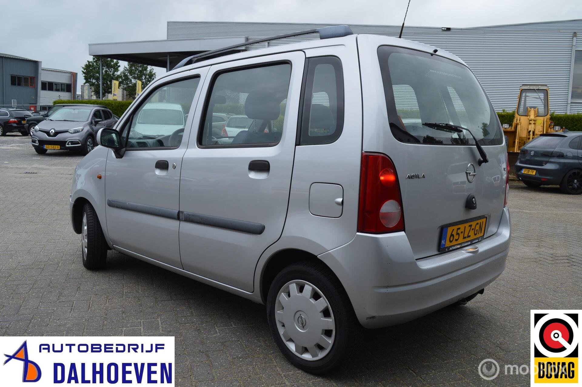 Foto van Opel Agila