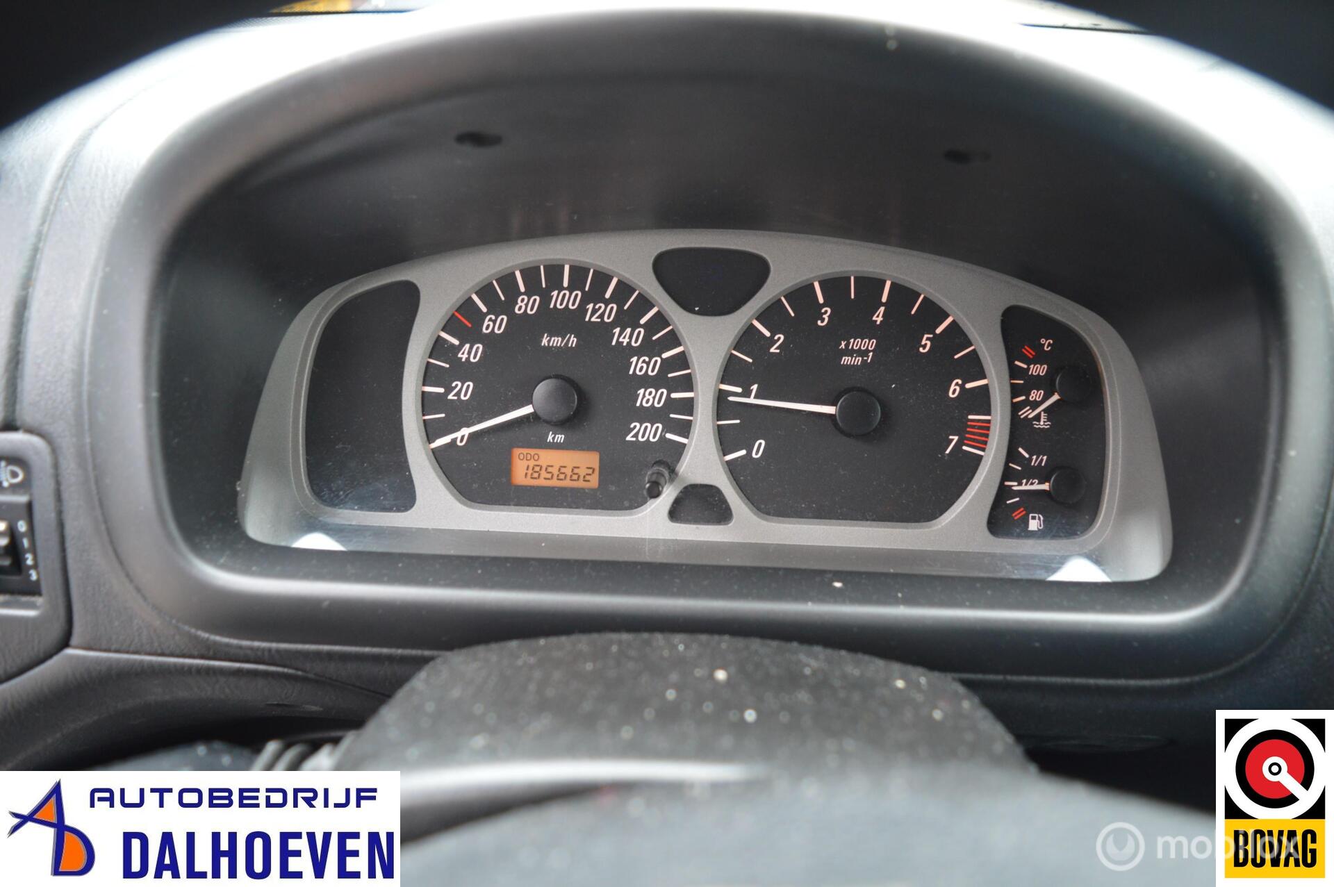 Foto van Opel Agila