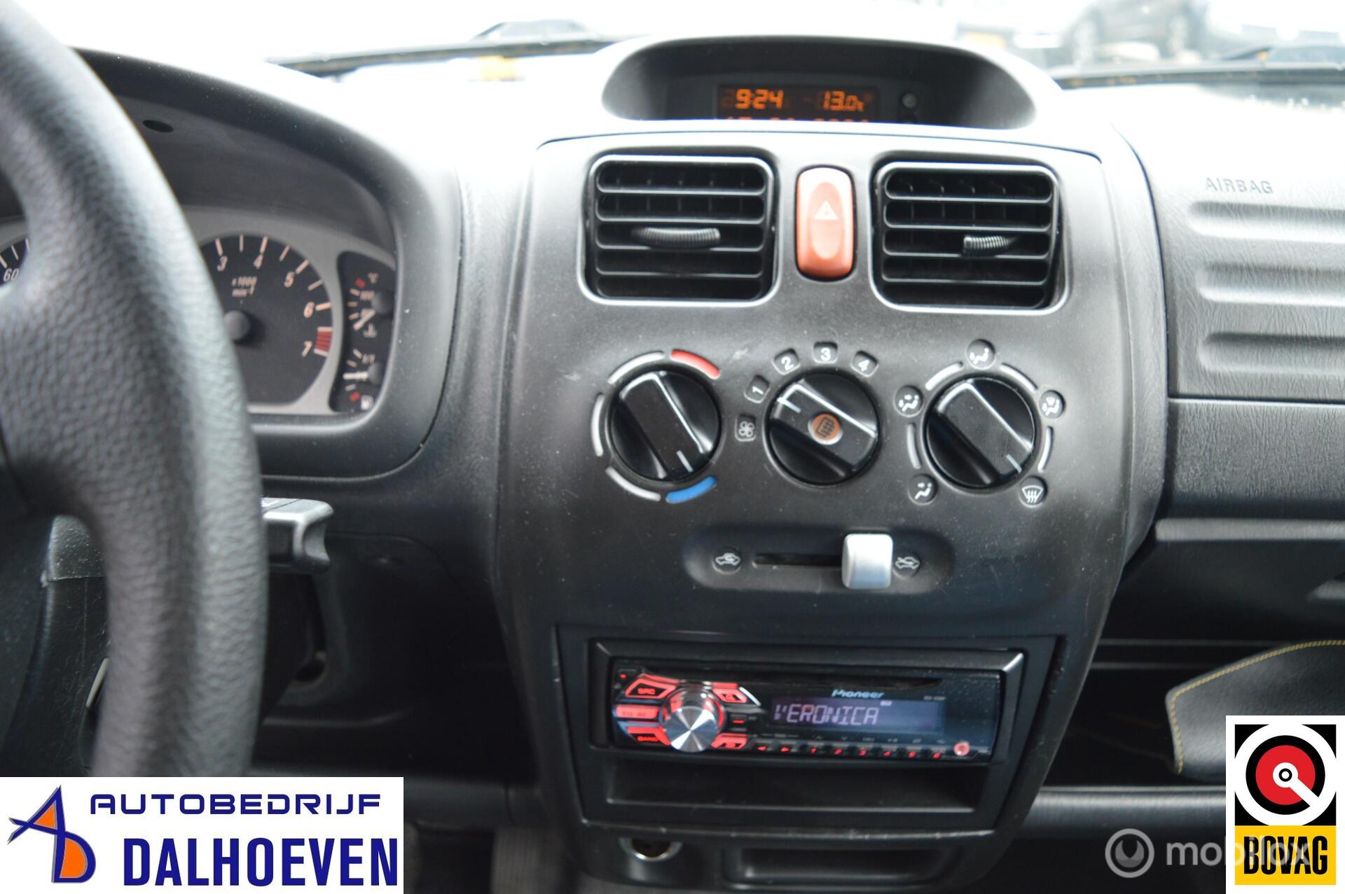Foto van Opel Agila