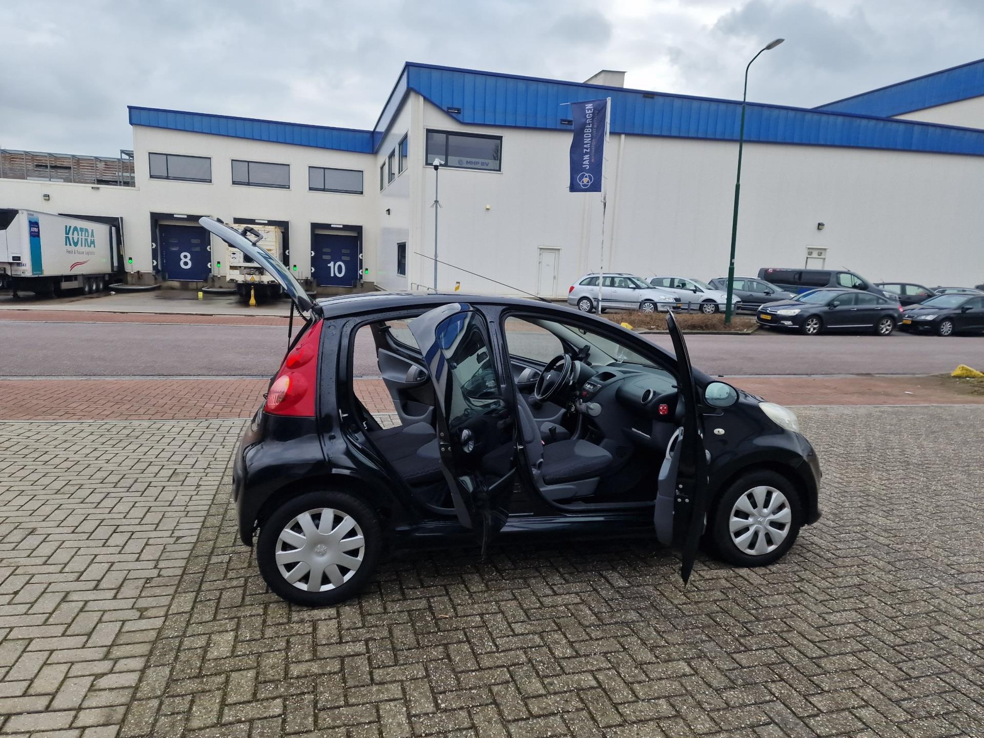 Foto van Peugeot 107