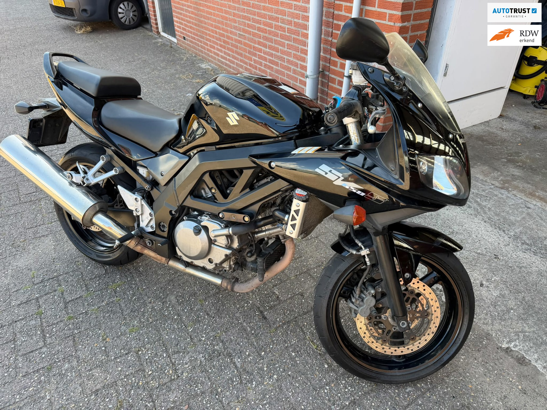 Suzuki Sv650s SV 650 S, 1e Eig., dealer onderhouden 2015 - voorkant