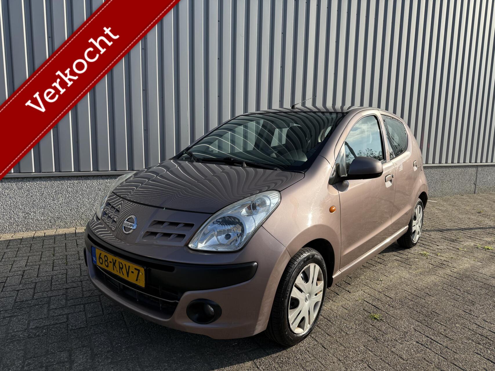 Nissan Nissan Pixo 1.0 Visia 2010 - voorkant