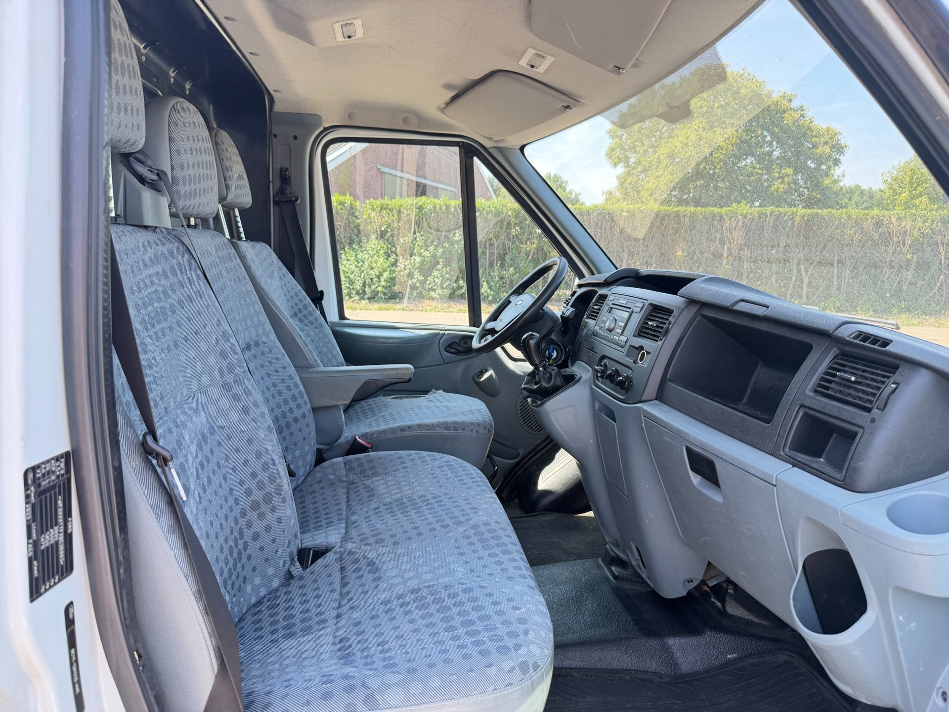 Foto van Ford Transit 260s Van 85dpf LR 4.23