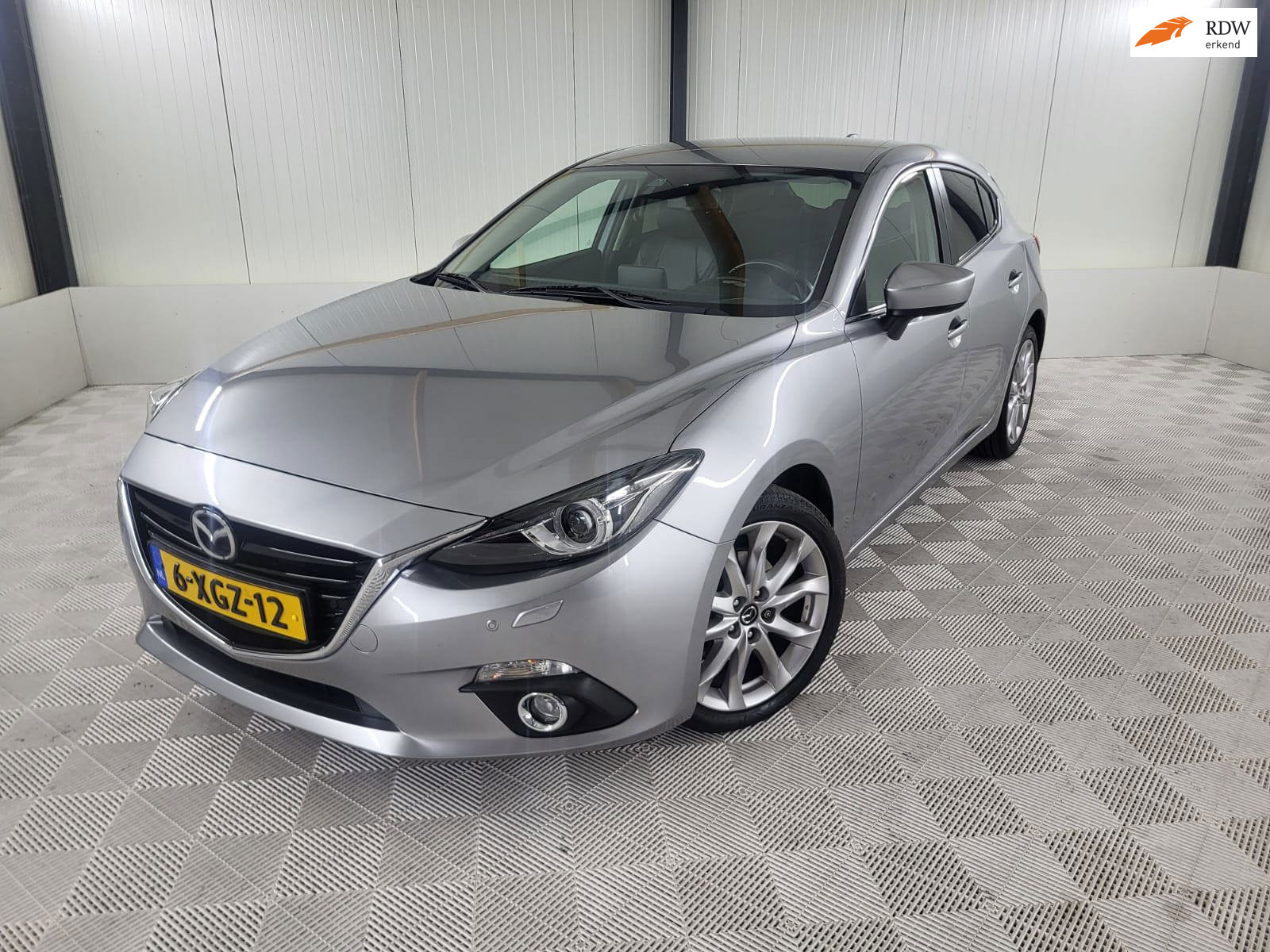 Mazda Mazda3 2.0 GT-M, Leder, Navigatie, Parkeersensoren, Bose sound 2014 - voorkant