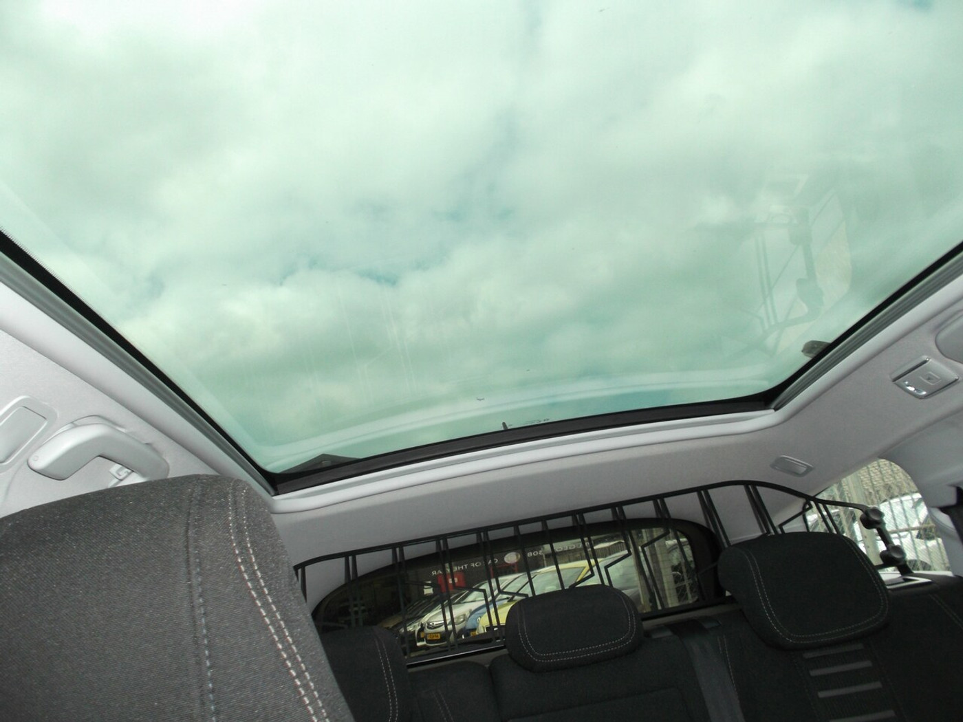 Foto van Peugeot 308 SW