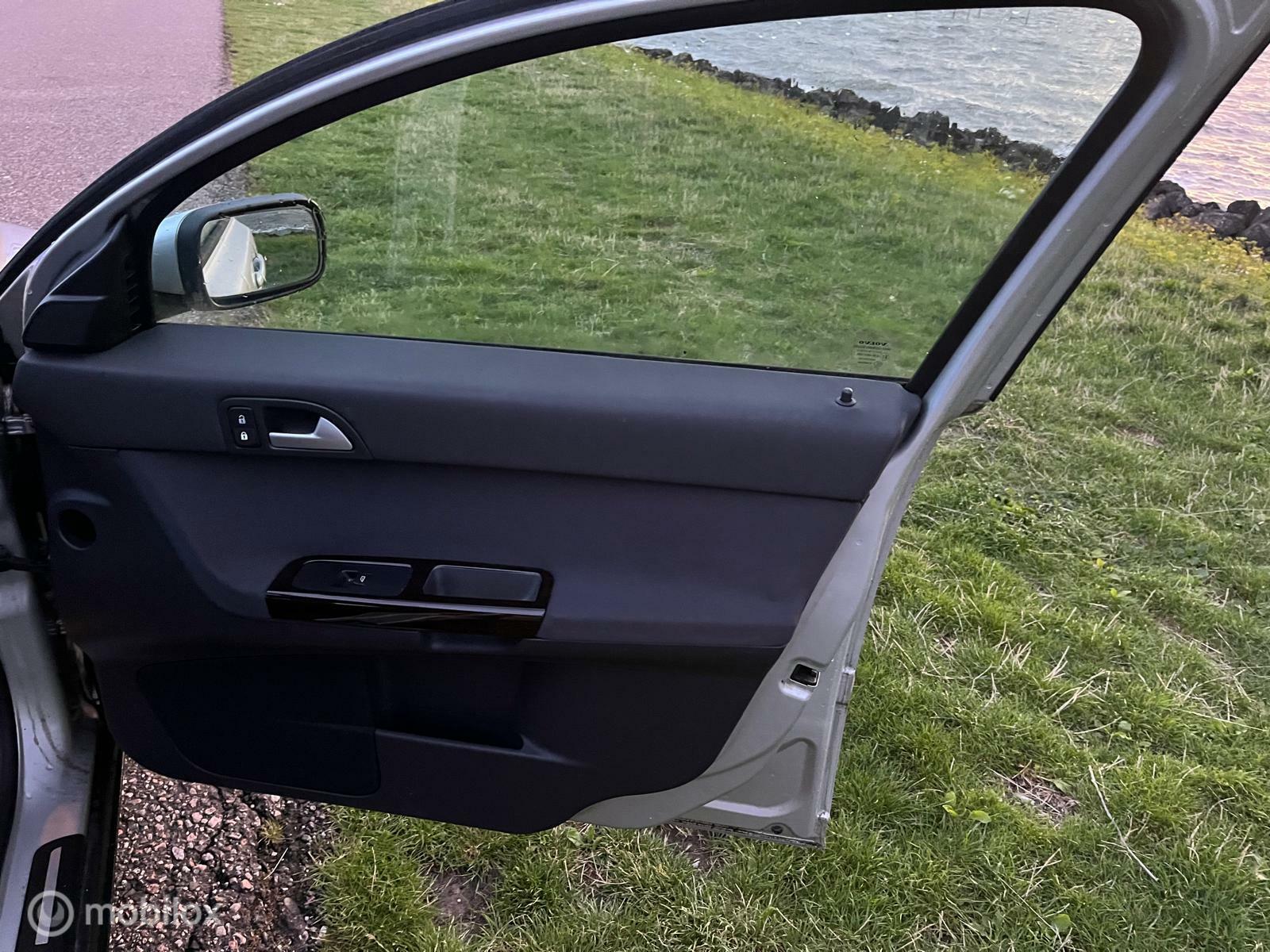 Foto van Volvo S40