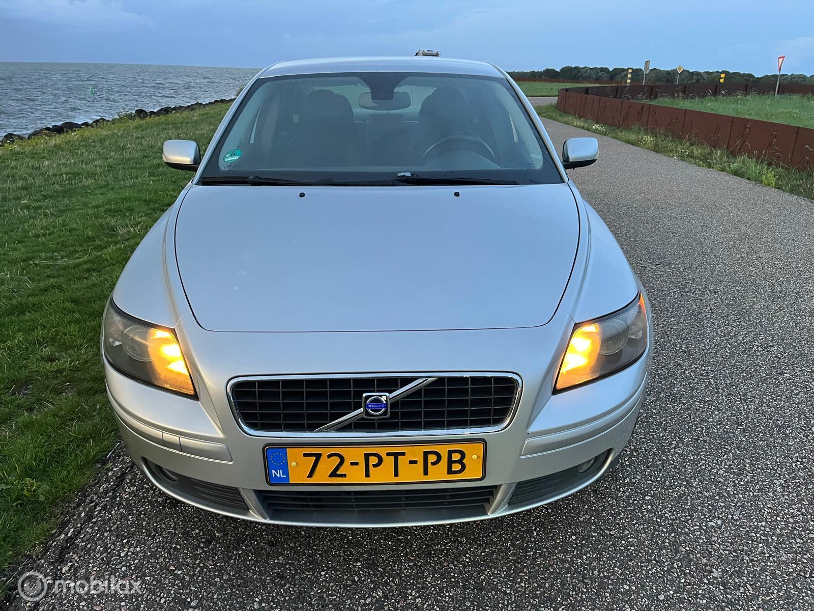 Foto van Volvo S40