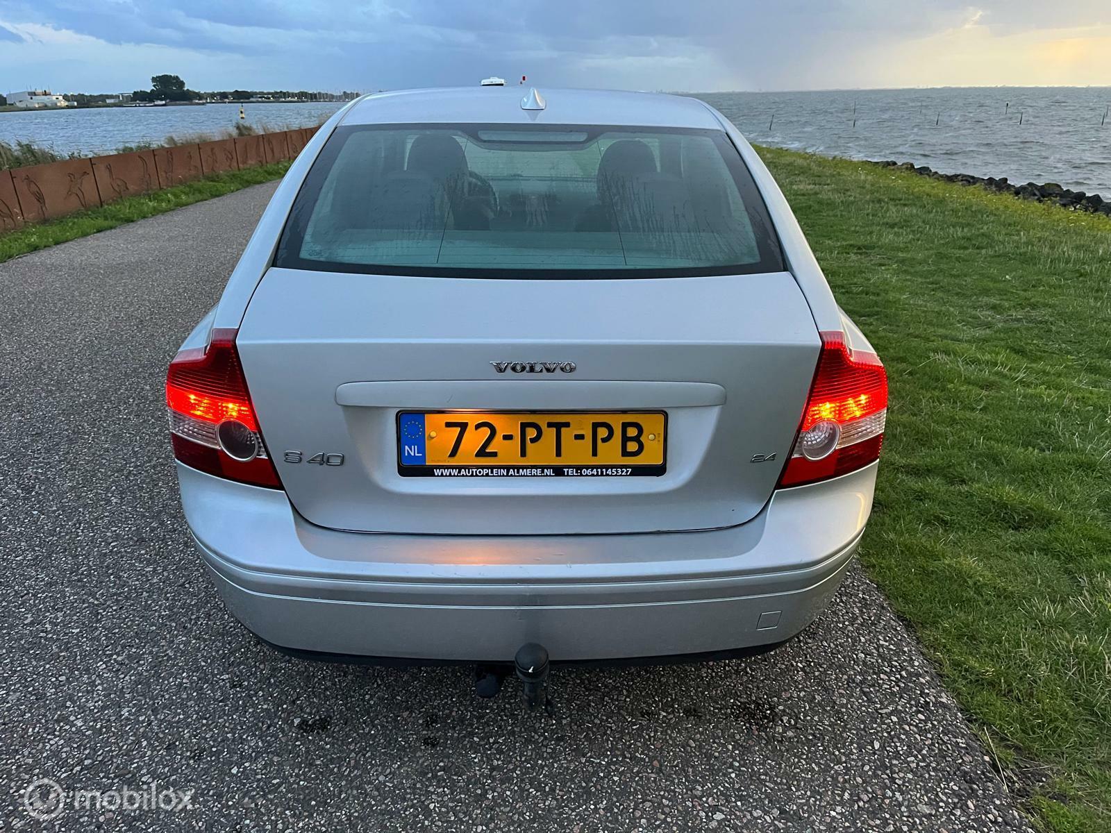 Foto van Volvo S40
