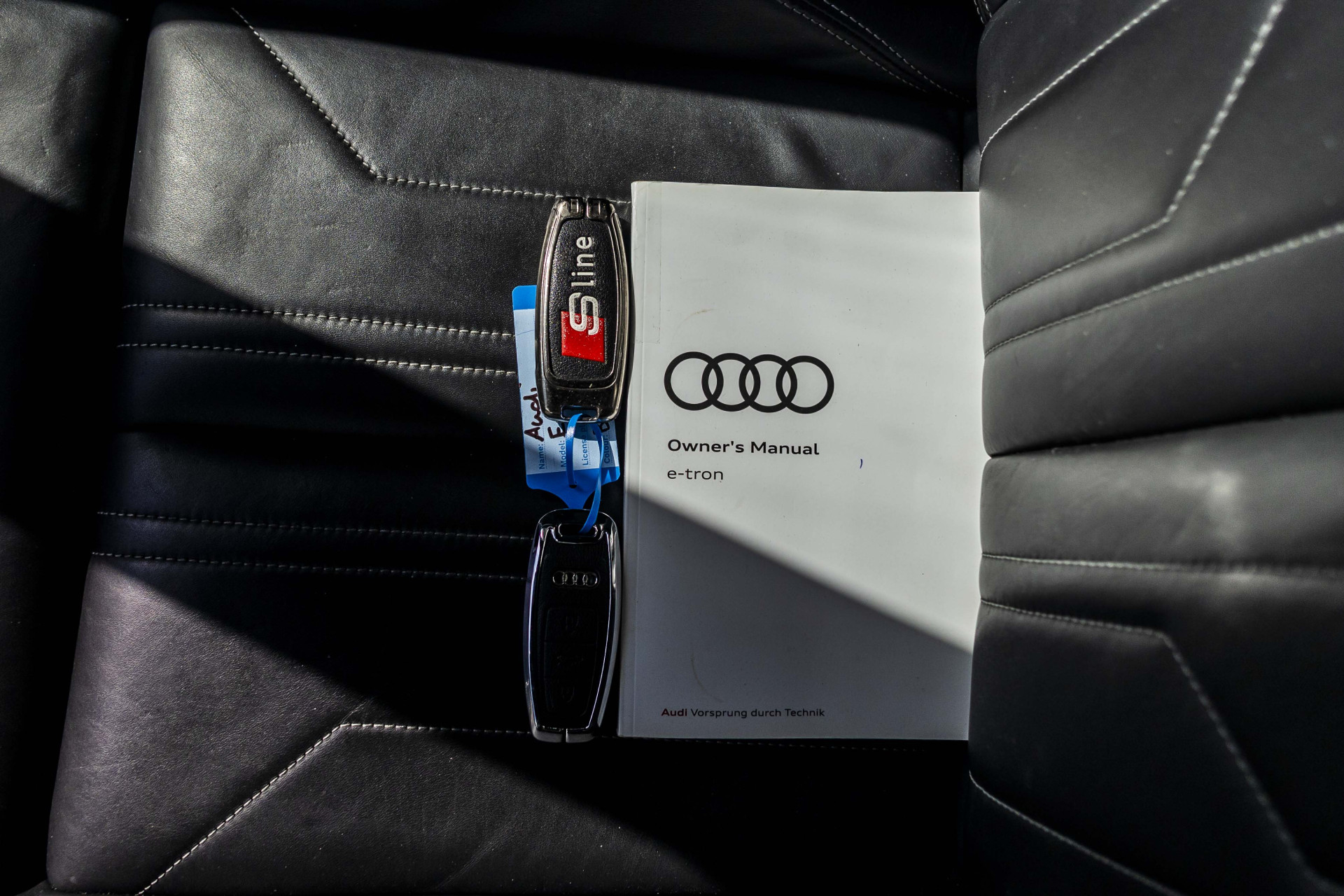 Foto van Audi Audi E-tron