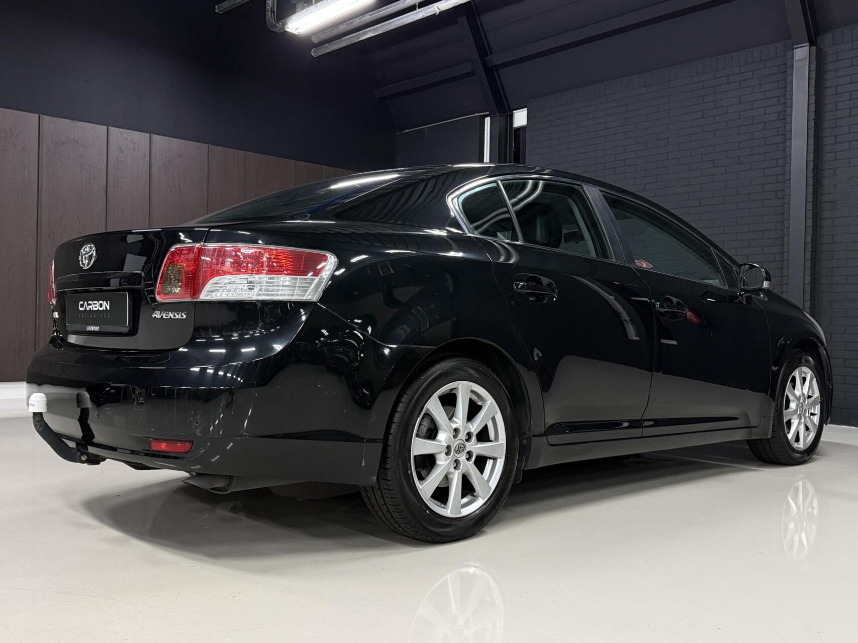Foto van Toyota Toyota Avensis