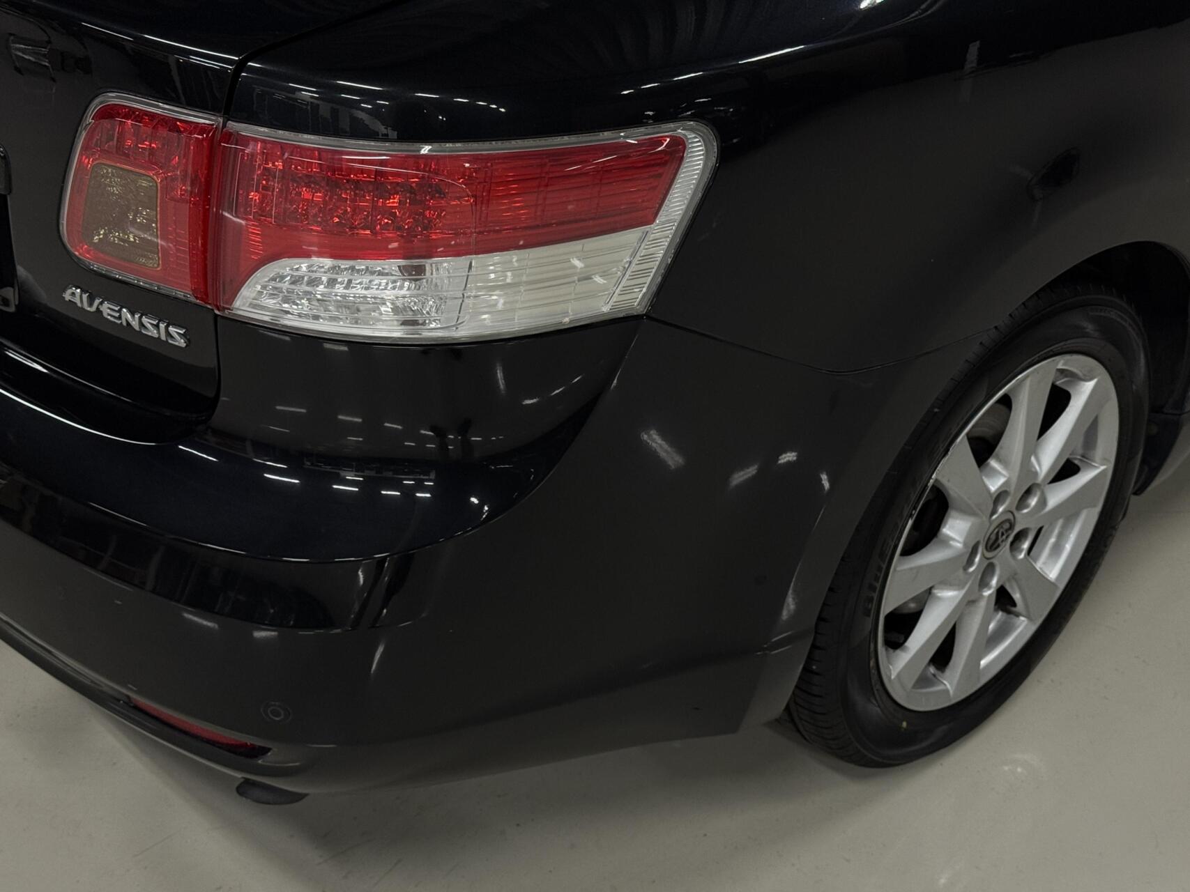Foto van Toyota Toyota Avensis