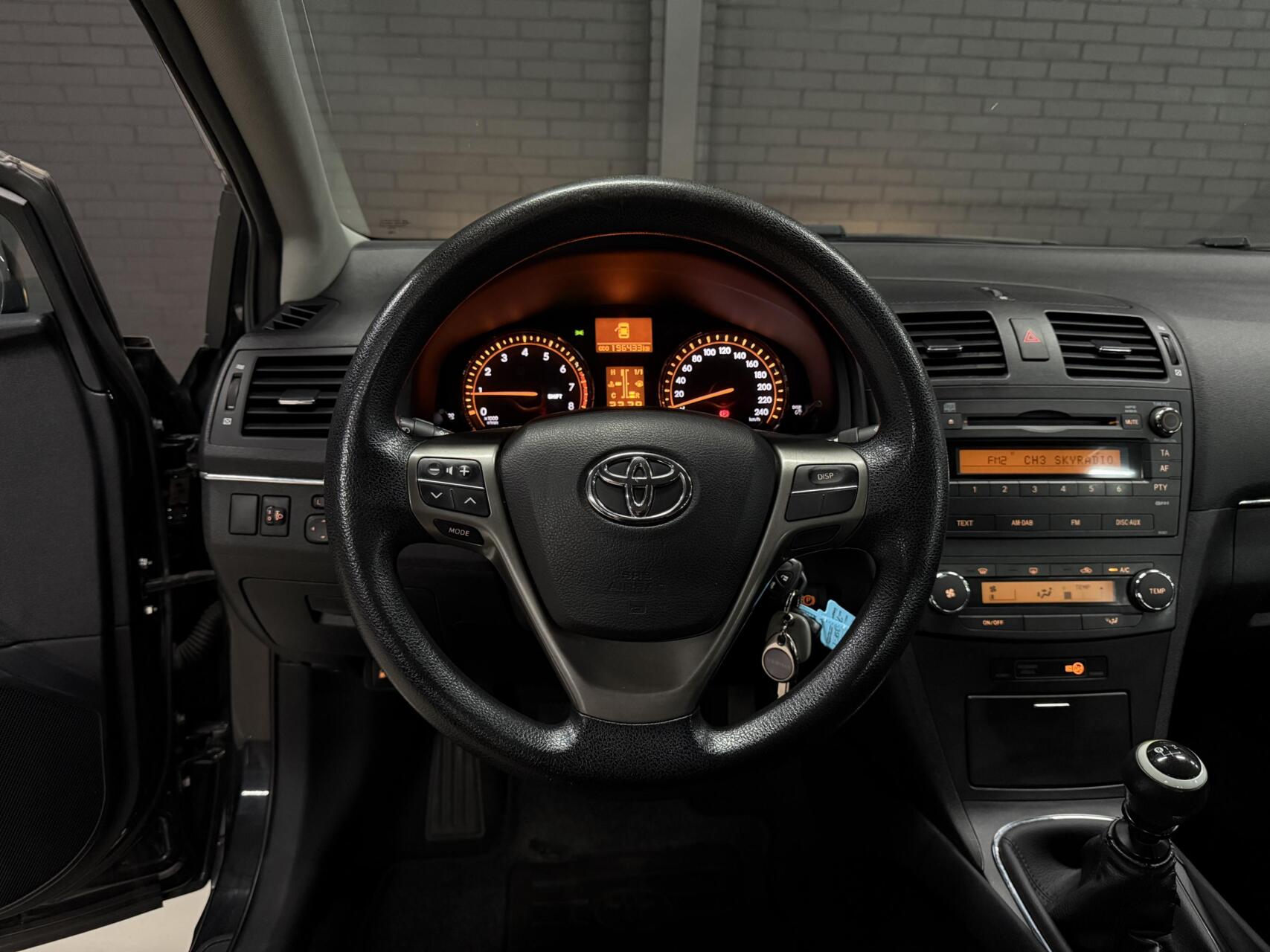 Foto van Toyota Toyota Avensis