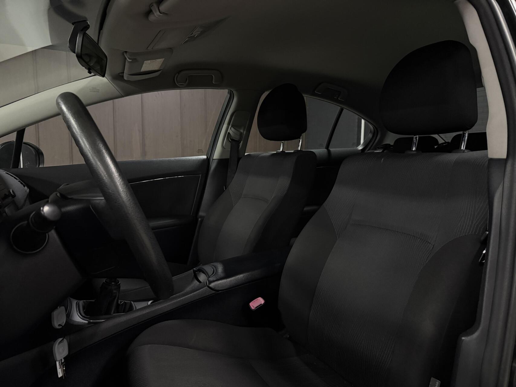 Foto van Toyota Toyota Avensis