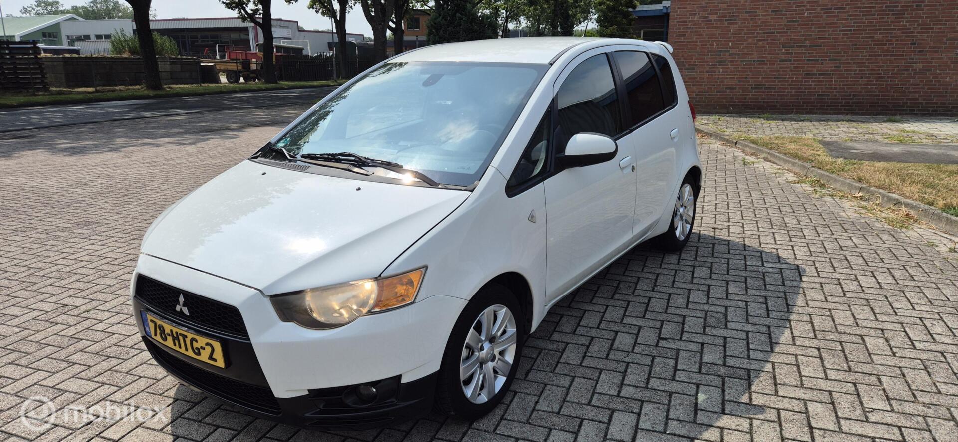 Foto van Mitsubishi Mitsubishi Colt