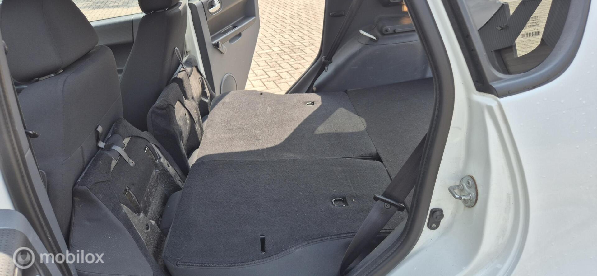 Foto van Mitsubishi Mitsubishi Colt