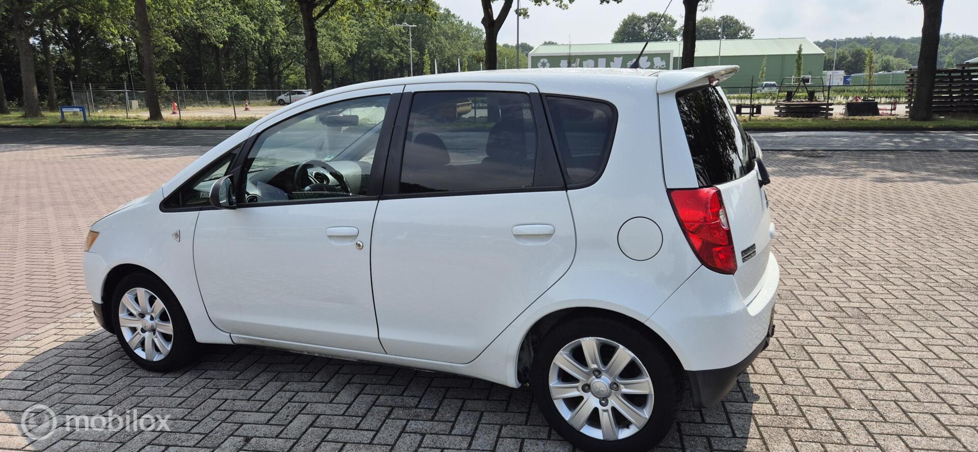 Foto van Mitsubishi Mitsubishi Colt