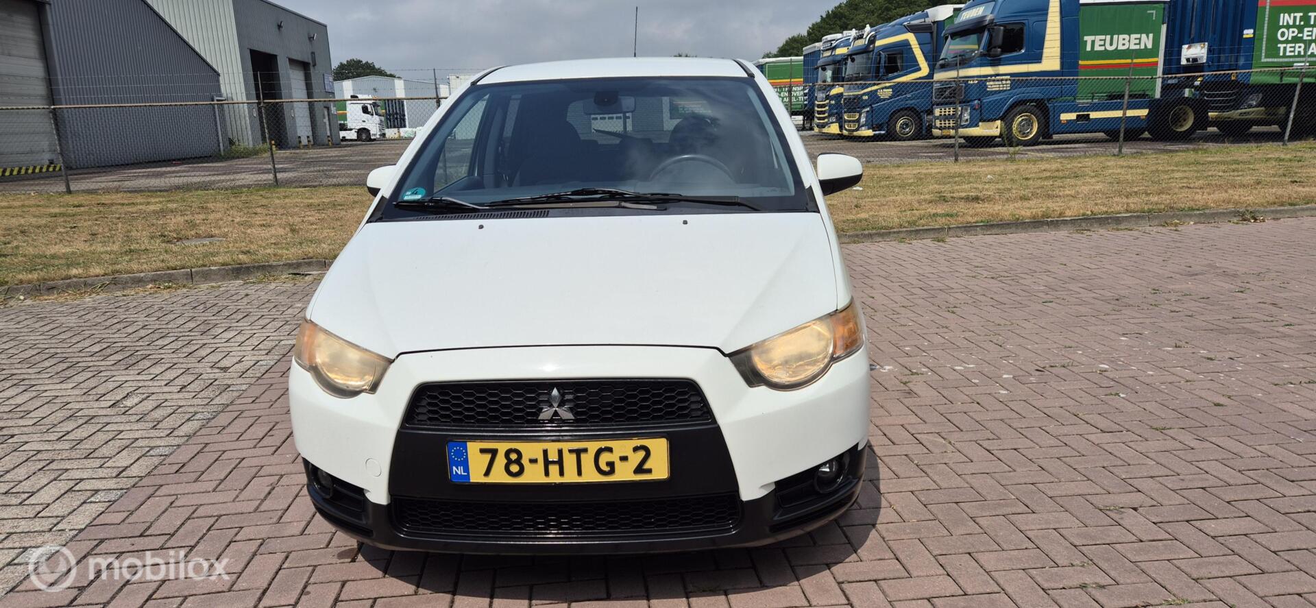 Foto van Mitsubishi Mitsubishi Colt