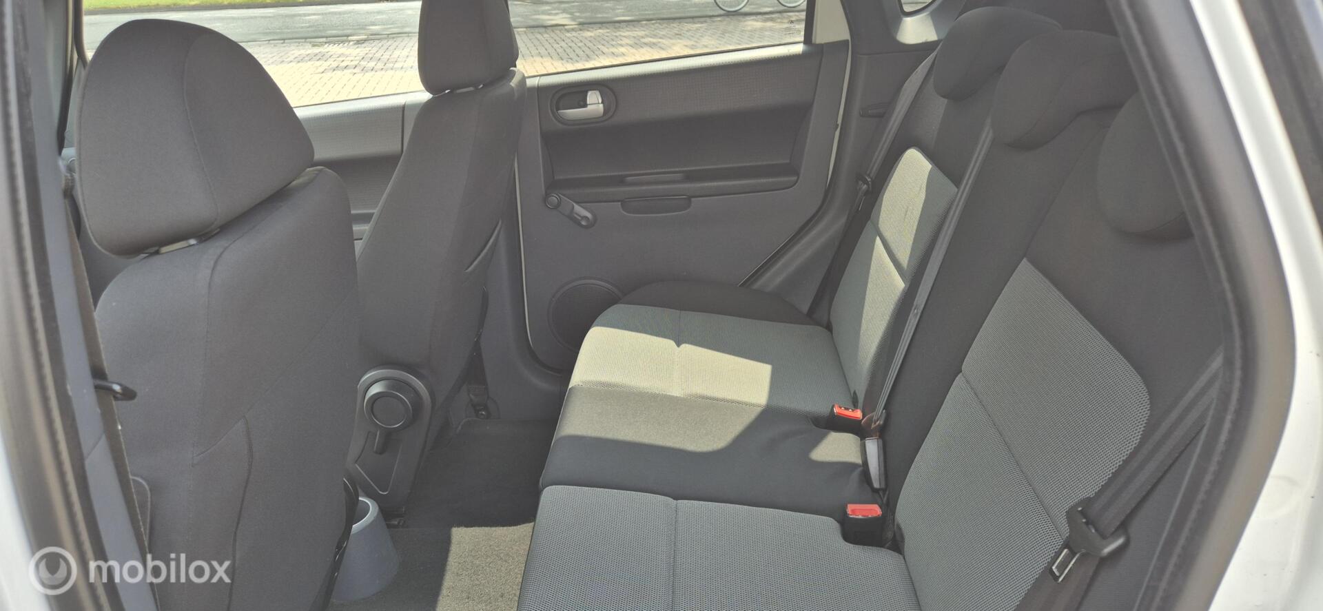 Foto van Mitsubishi Mitsubishi Colt