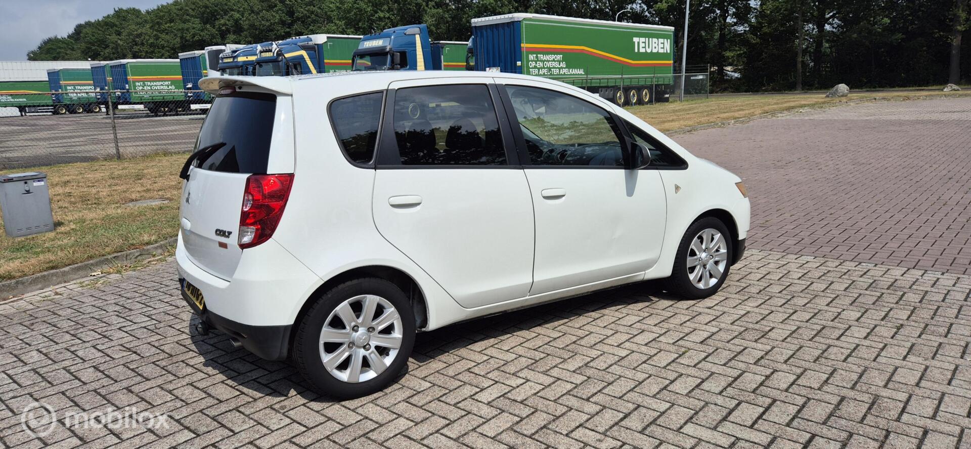 Foto van Mitsubishi Mitsubishi Colt