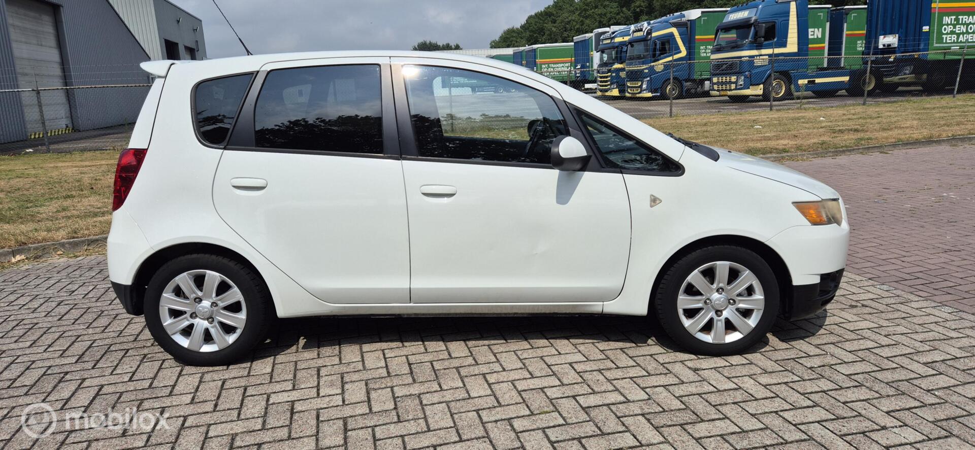 Foto van Mitsubishi Mitsubishi Colt