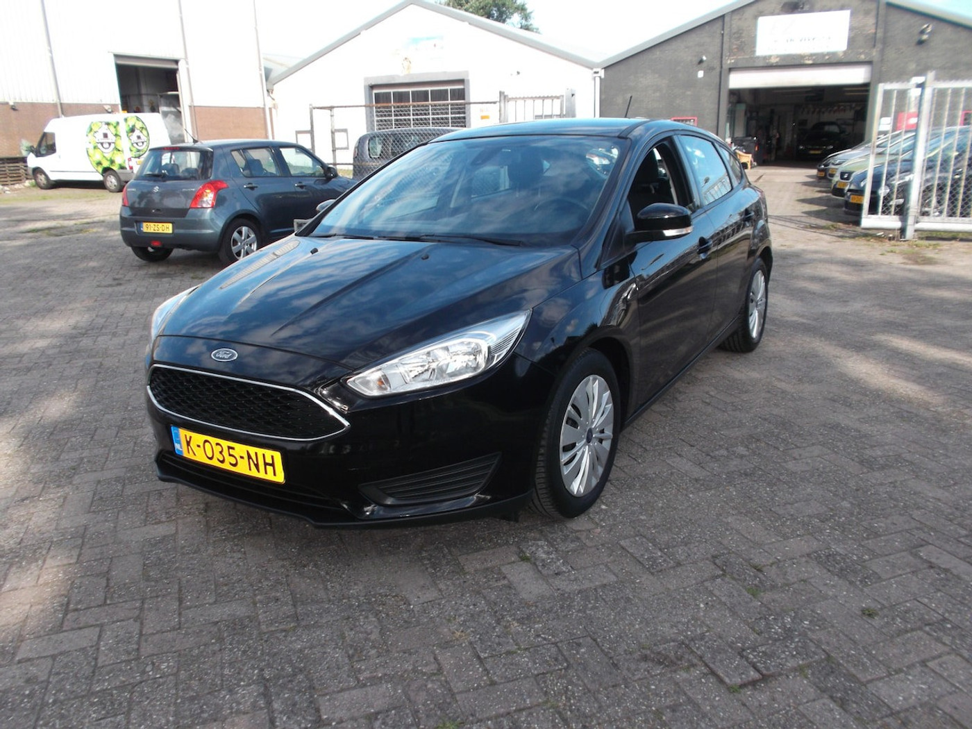 Ford Focus 1.0 Lease Edition 2017 - voorkant