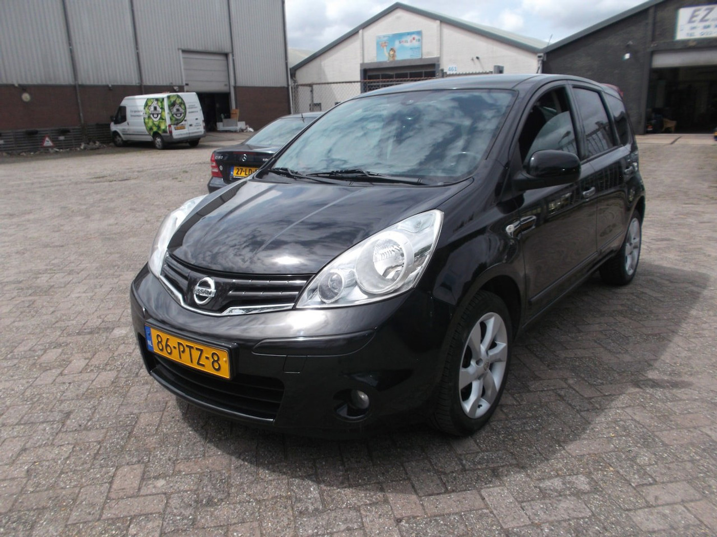 Nissan Nissan Note 1.4 Life + 2011 - voorkant