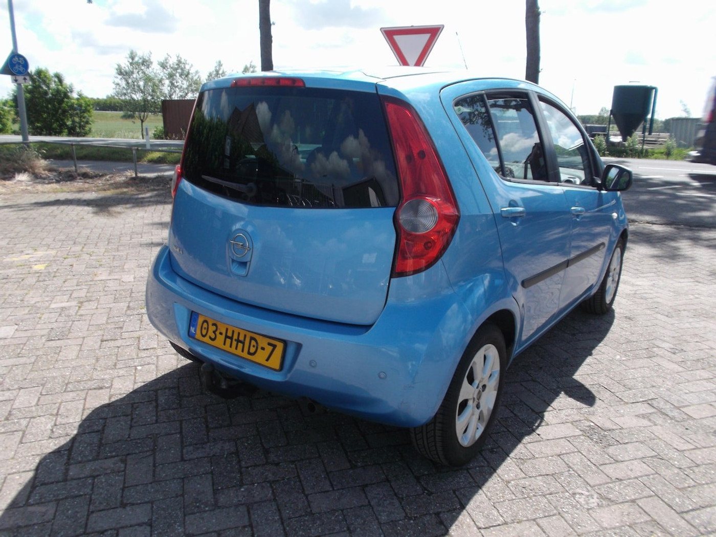 Foto van Opel Agila