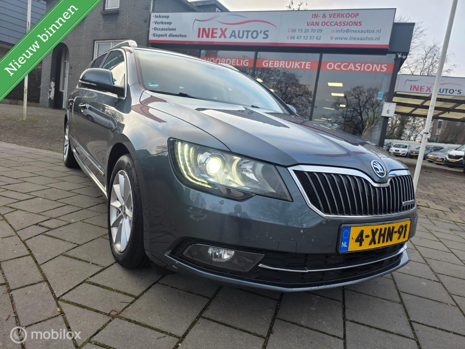 Skoda Superb 1.6 TDI Ambition Business 2014 - voorkant