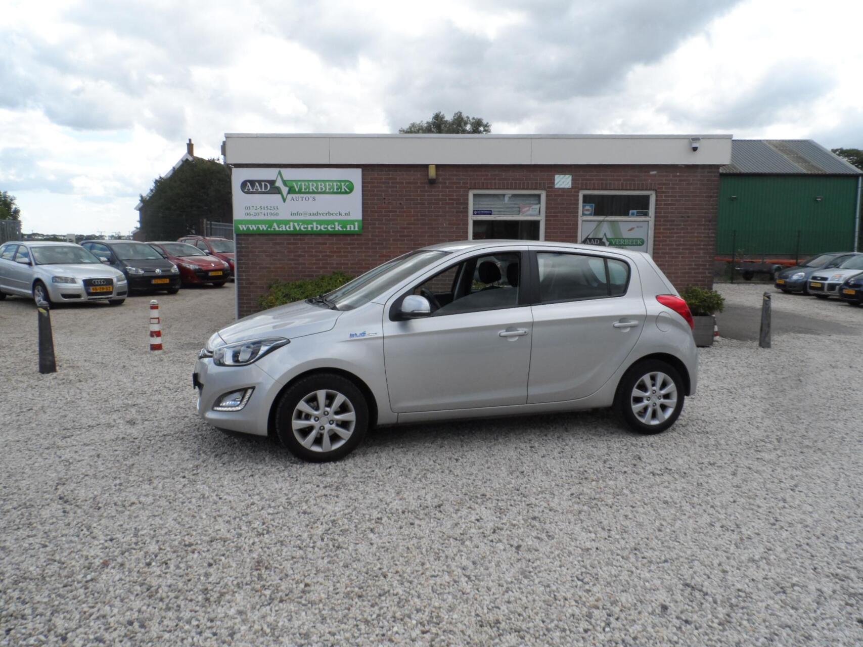 Hyundai I20 1.2i i-Deal 2013 - voorkant