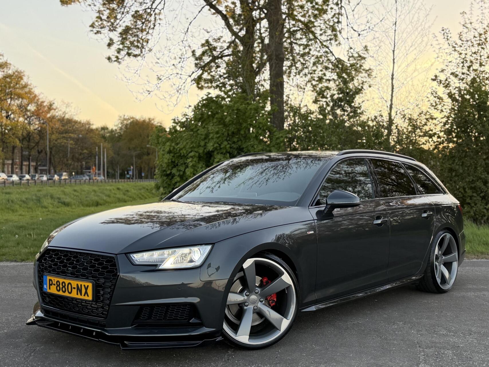 Audi A4 Avant 2.0 TFSI Sport S line Kw/Keurig/Rs/20 Inch/Led 2017 - voorkant