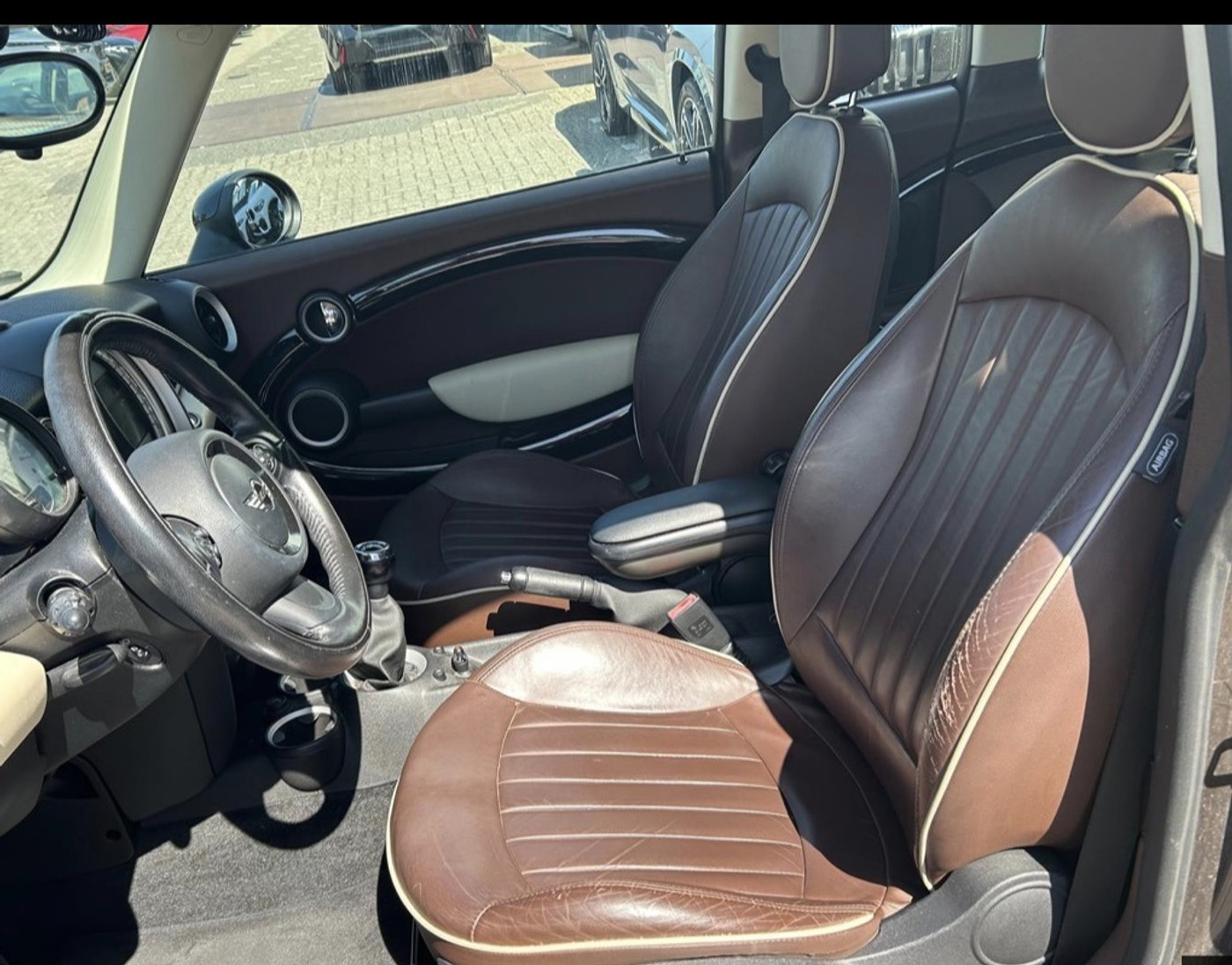 Foto van Mini Cooper Clubman