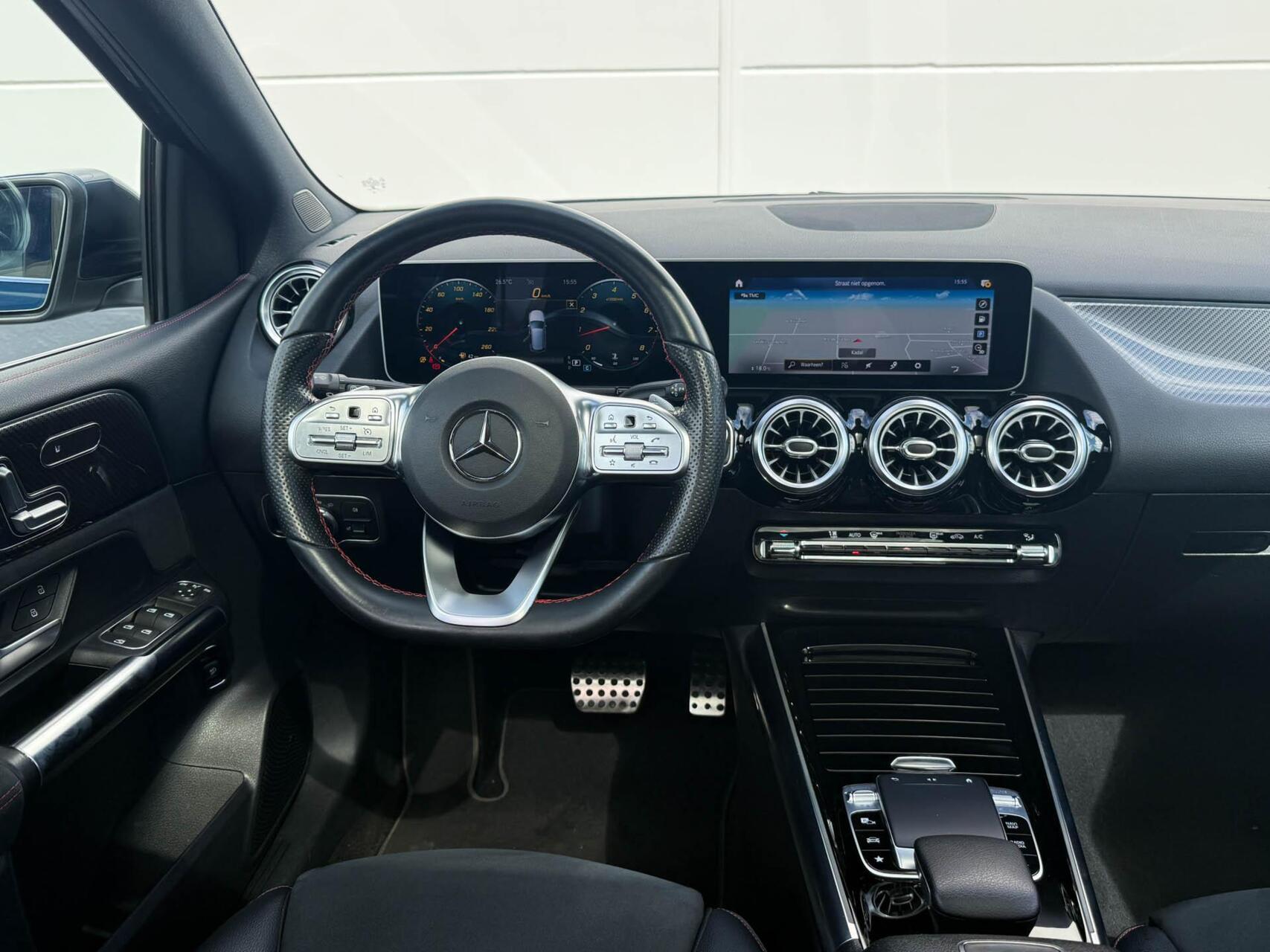 Foto van Mercedes-Benz B 250