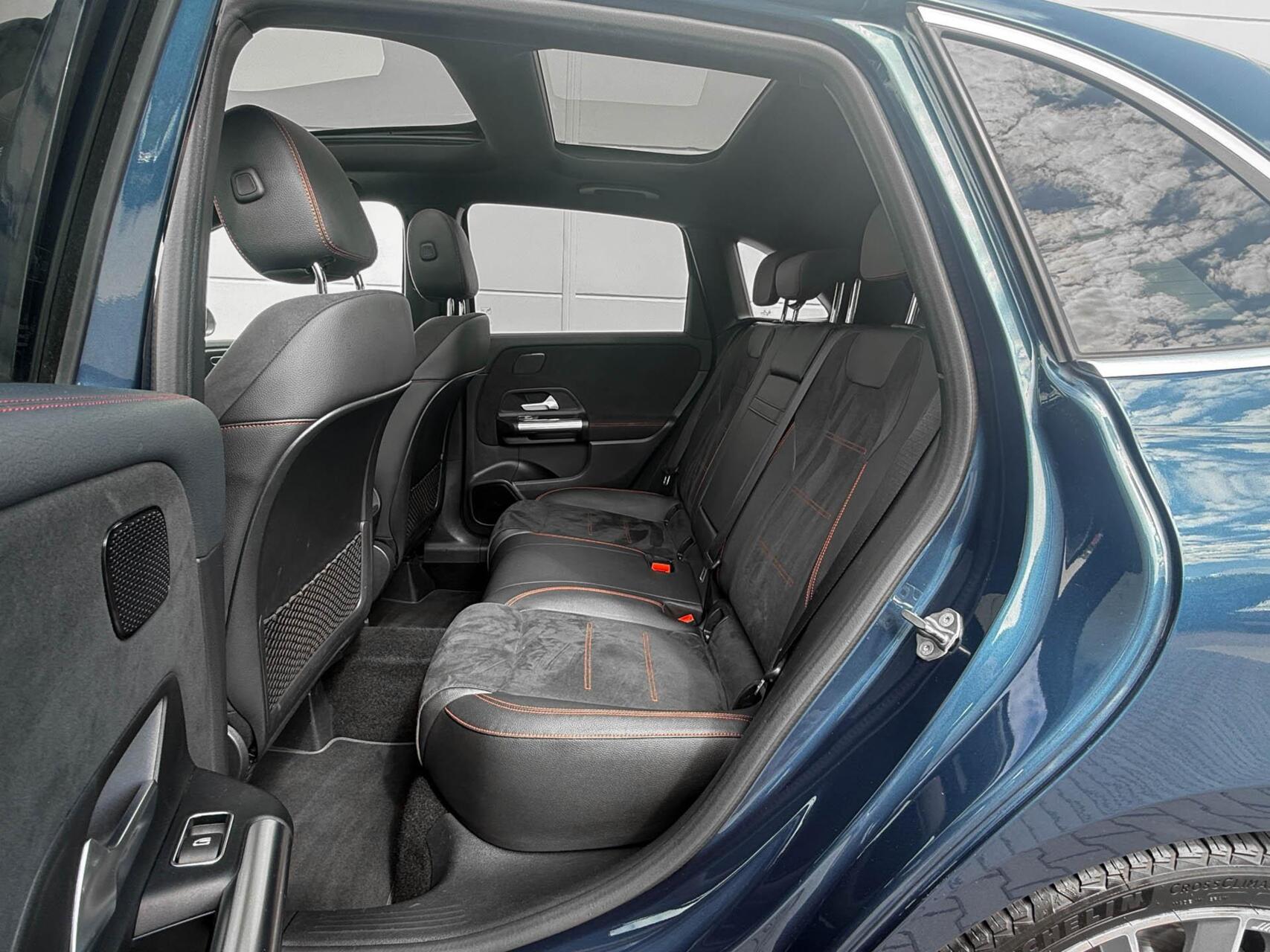 Foto van Mercedes-Benz B 250