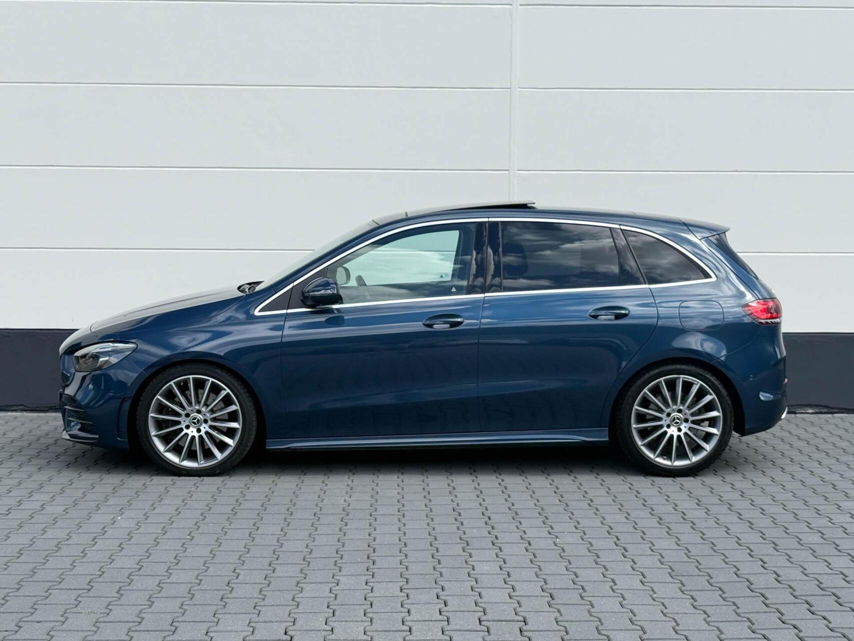 Foto van Mercedes-Benz B 250