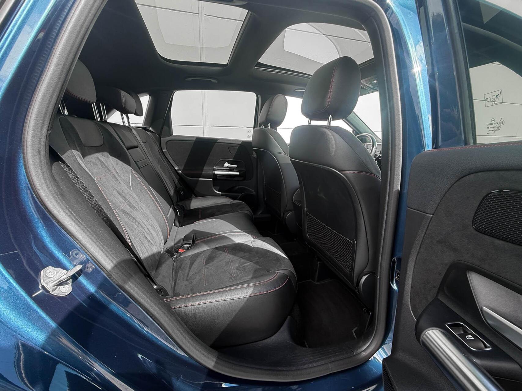 Foto van Mercedes-Benz B 250
