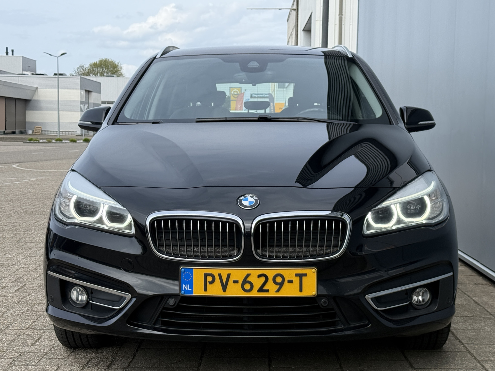 Foto van BMW 216d Active Tourer