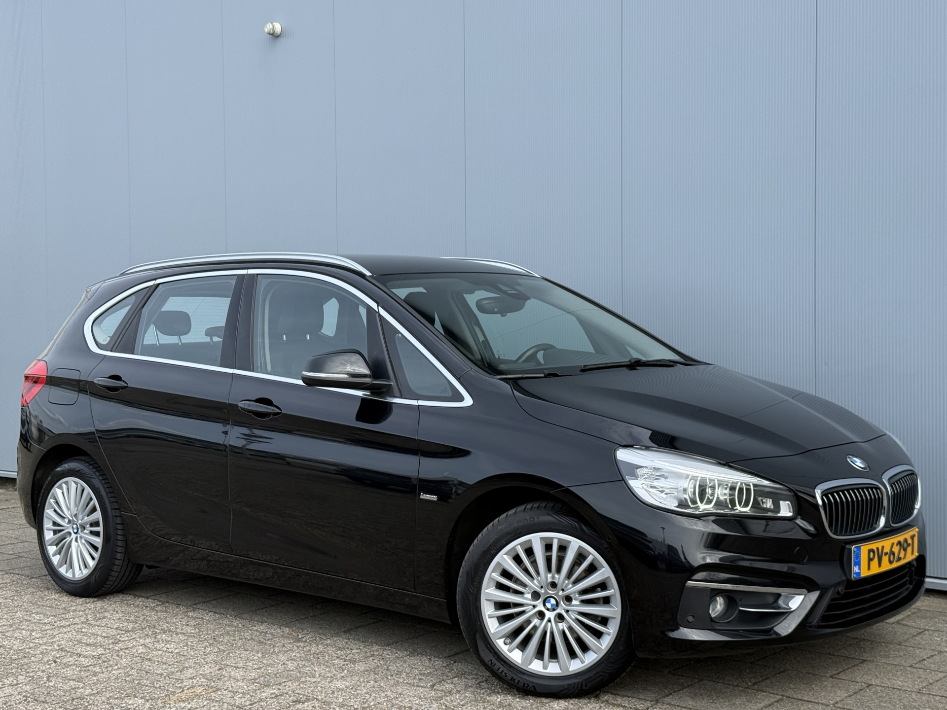 Foto van BMW 216d Active Tourer