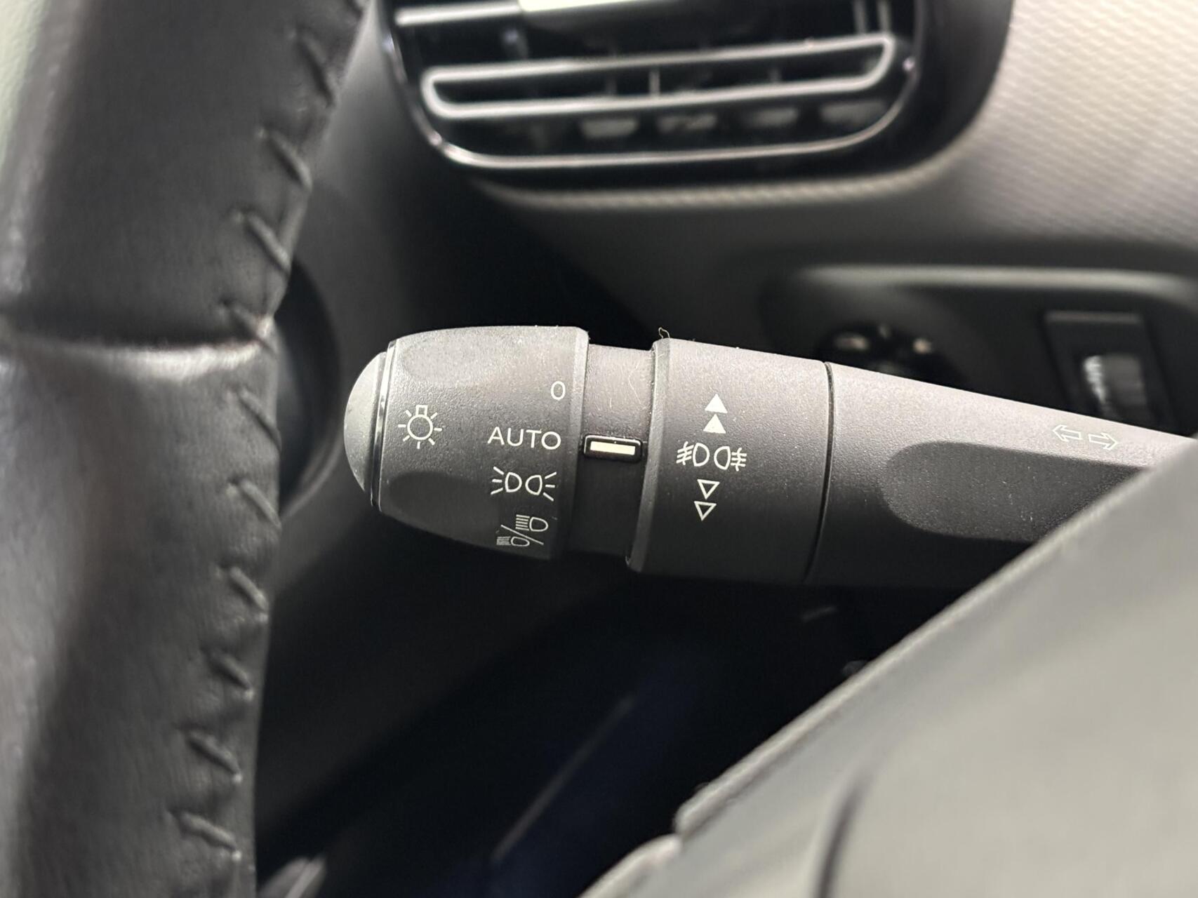 Foto van Citroen C4 Cactus