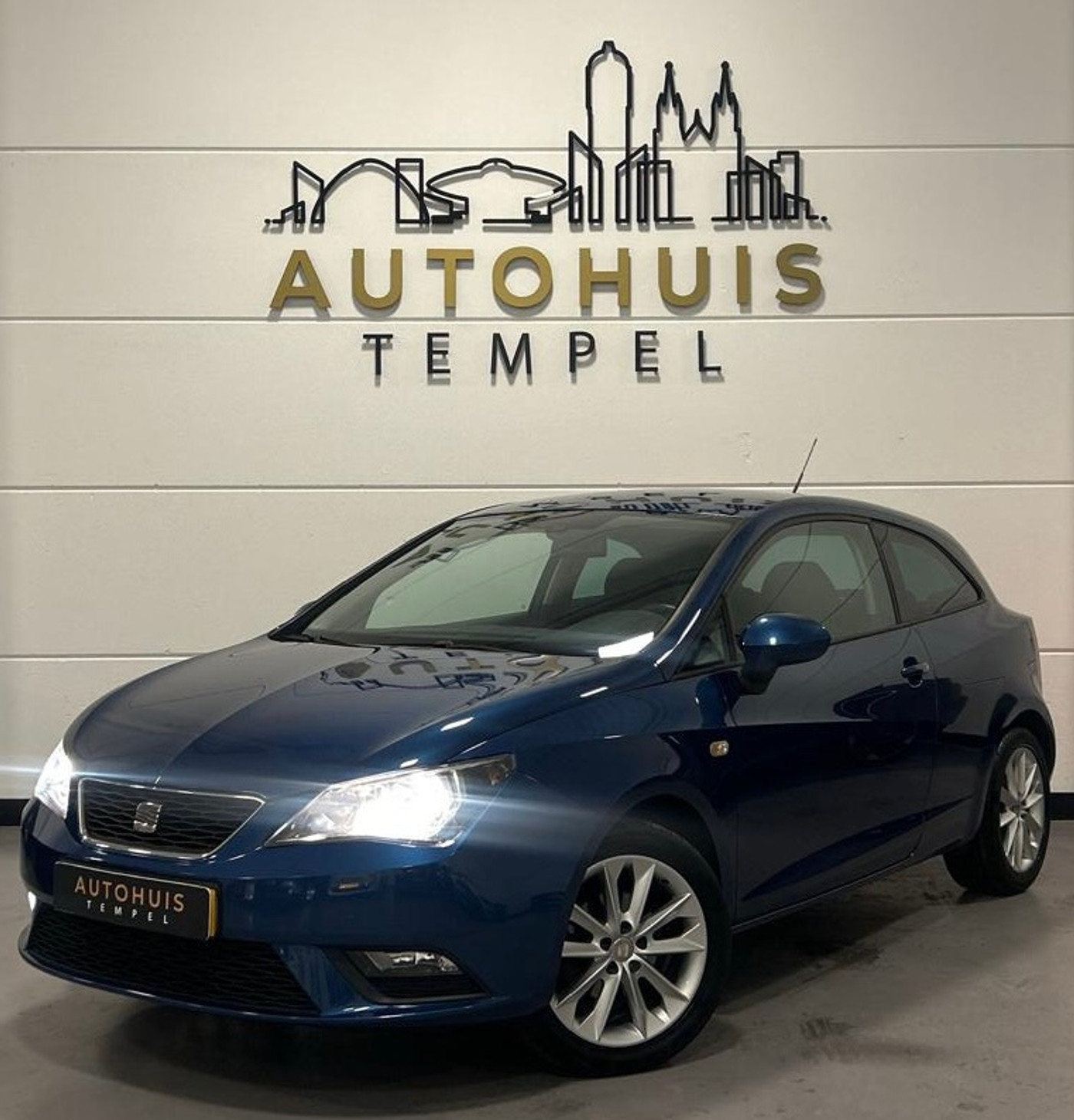 Seat Ibiza 1.2 TSI Chill Out plus Nap Airco Cruise Climate Parkeersensoren Isofix Nwe APK 2013 - voorkant