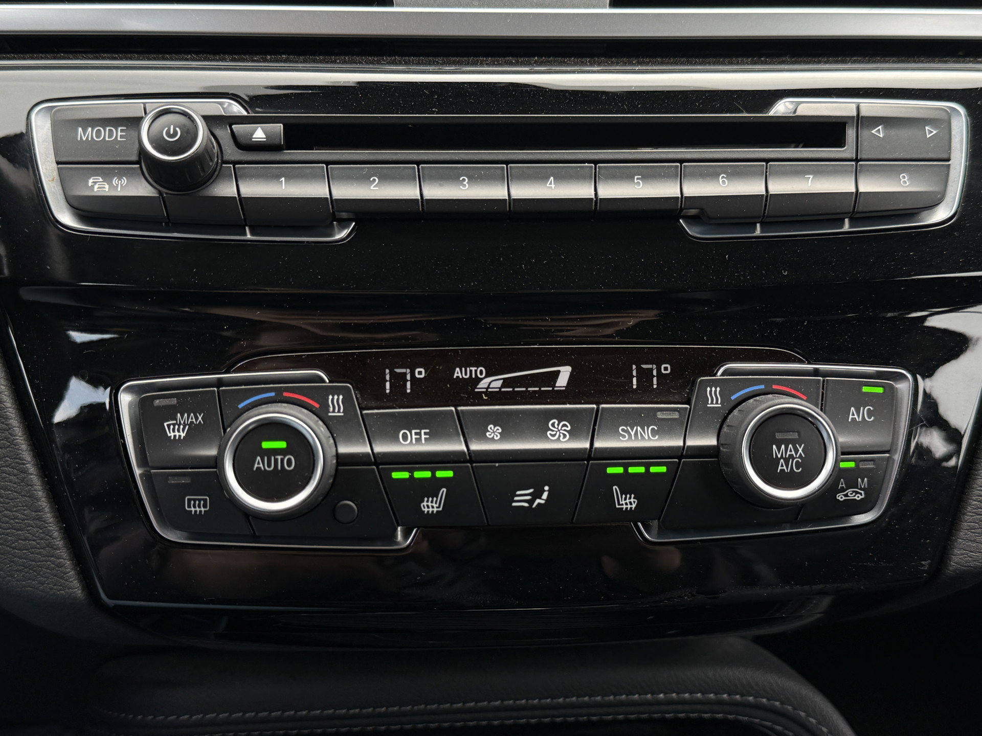 Foto van BMW X1 Sdrive18i