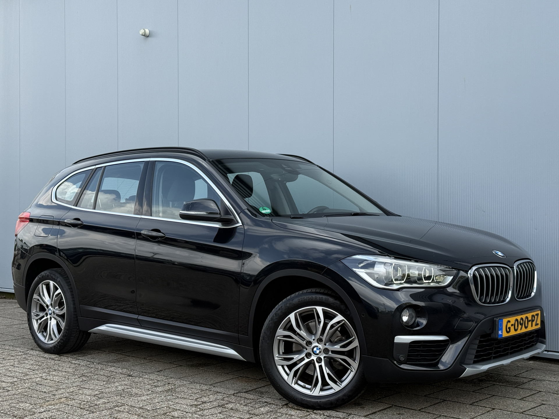 Foto van BMW X1 Sdrive18i