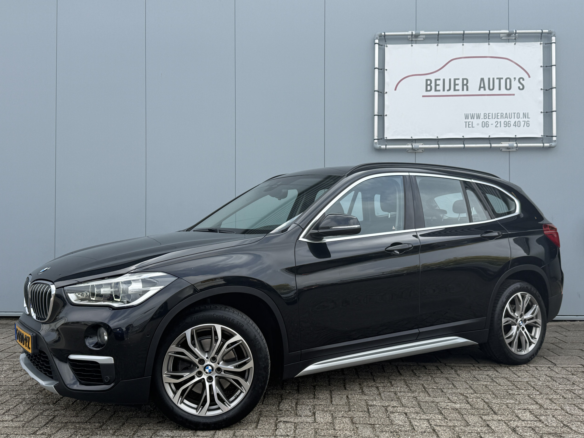 BMW X1 Sdrive18i sDrive18i High Executive 2019 - voorkant