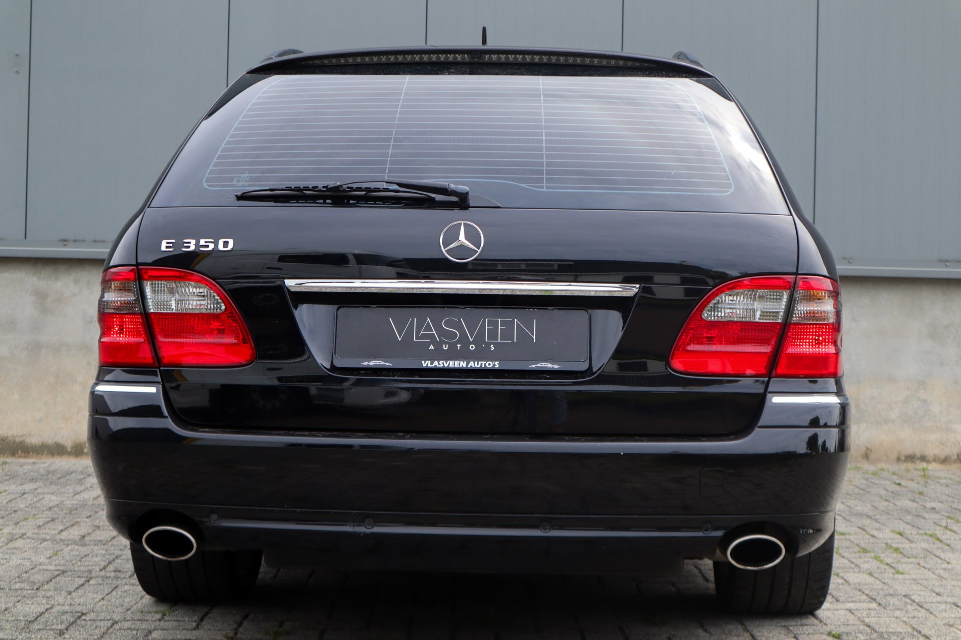 Foto van Mercedes-Benz E 350