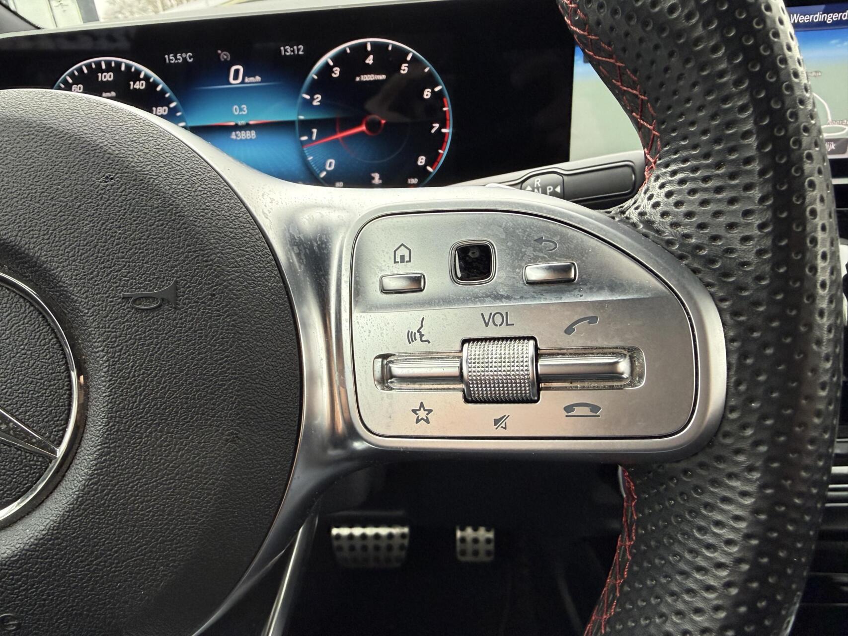 Foto van Mercedes-Benz B 200