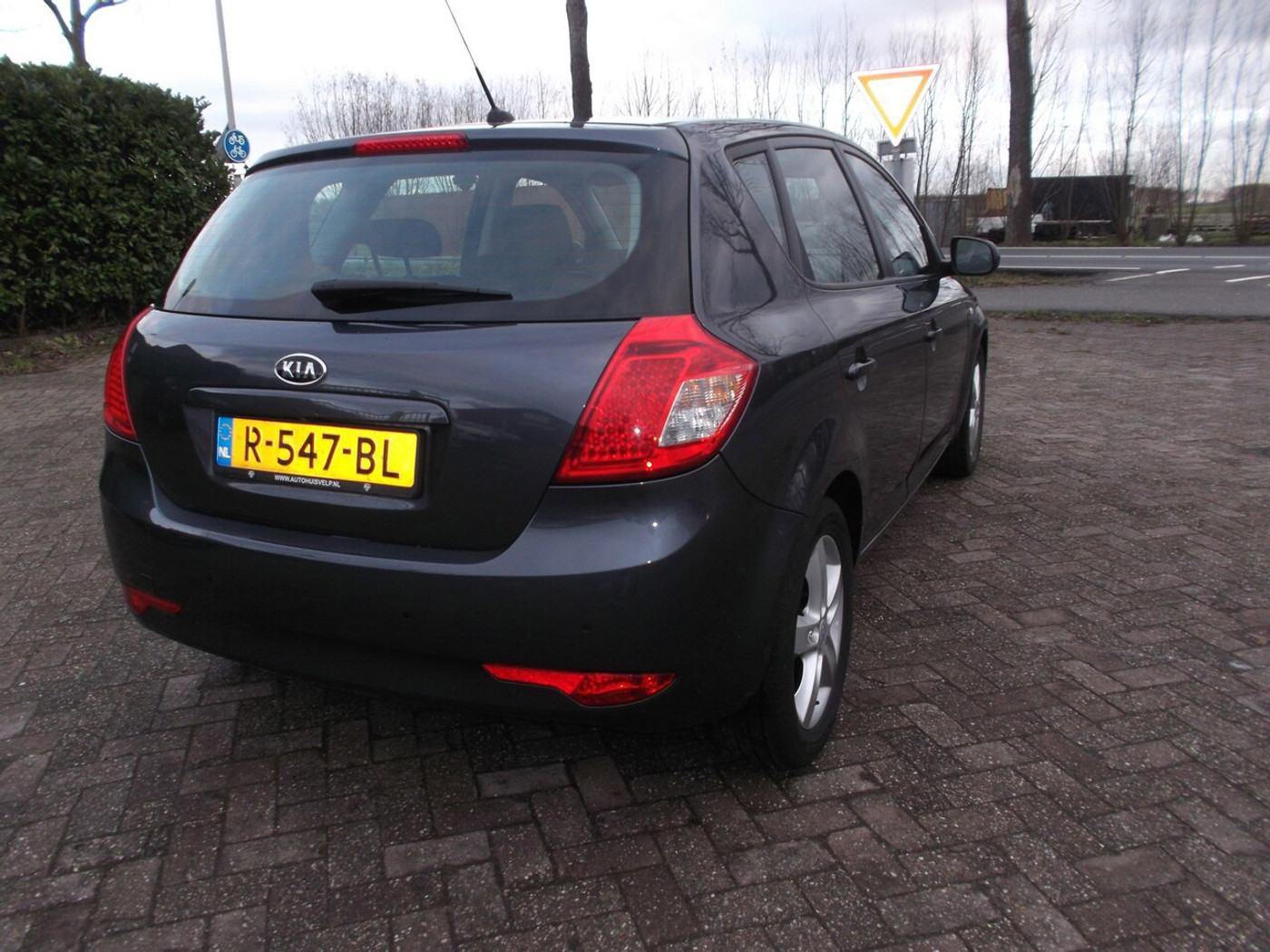 Foto van Kia Cee D