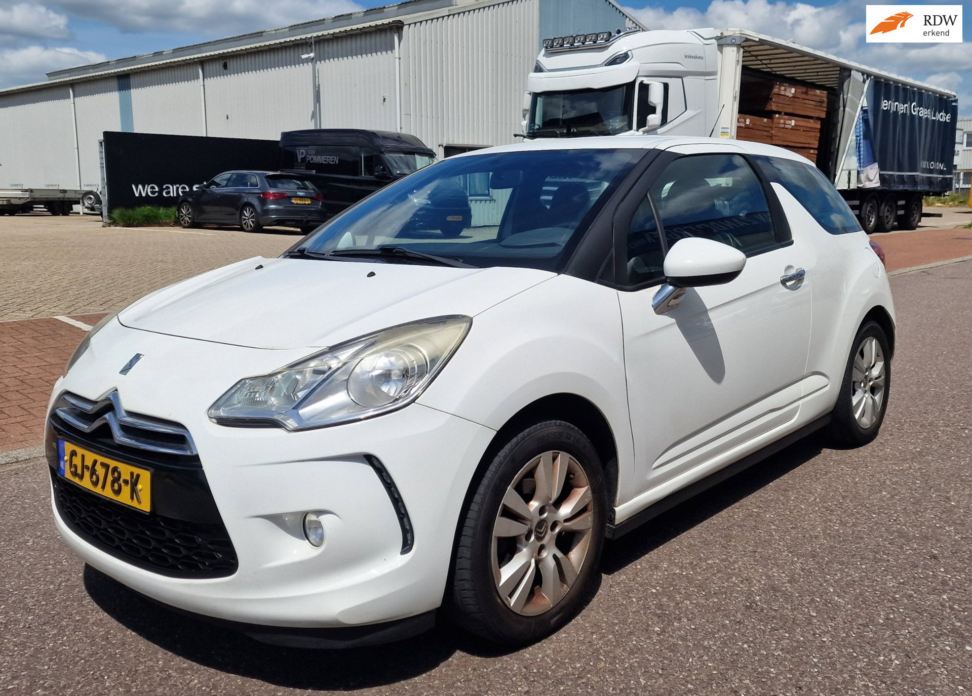 Citroen Ds3 1.4 Chic AIRCO CRUISE 2 X SLEUTELS 2011 - voorkant