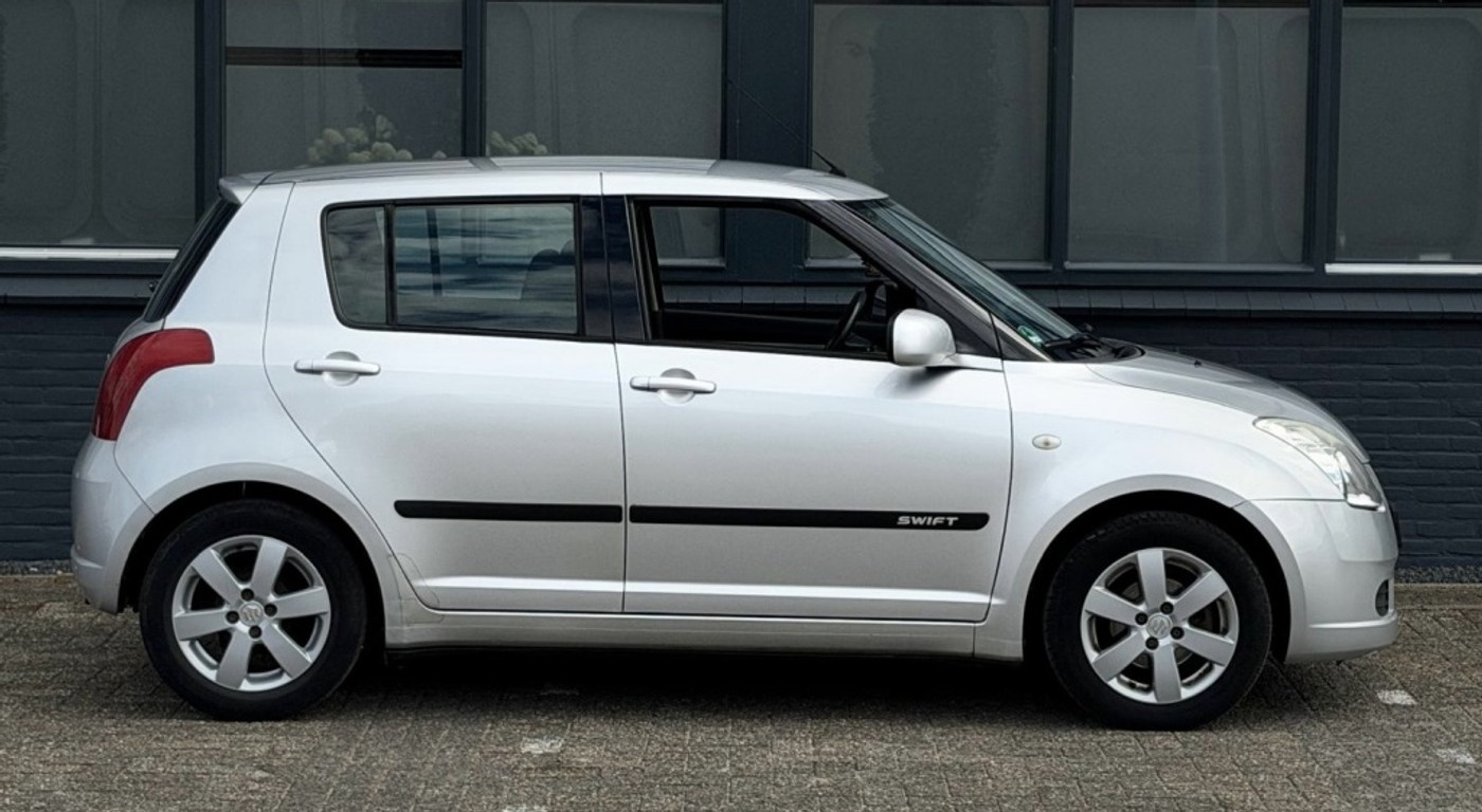 Foto van Suzuki Swift