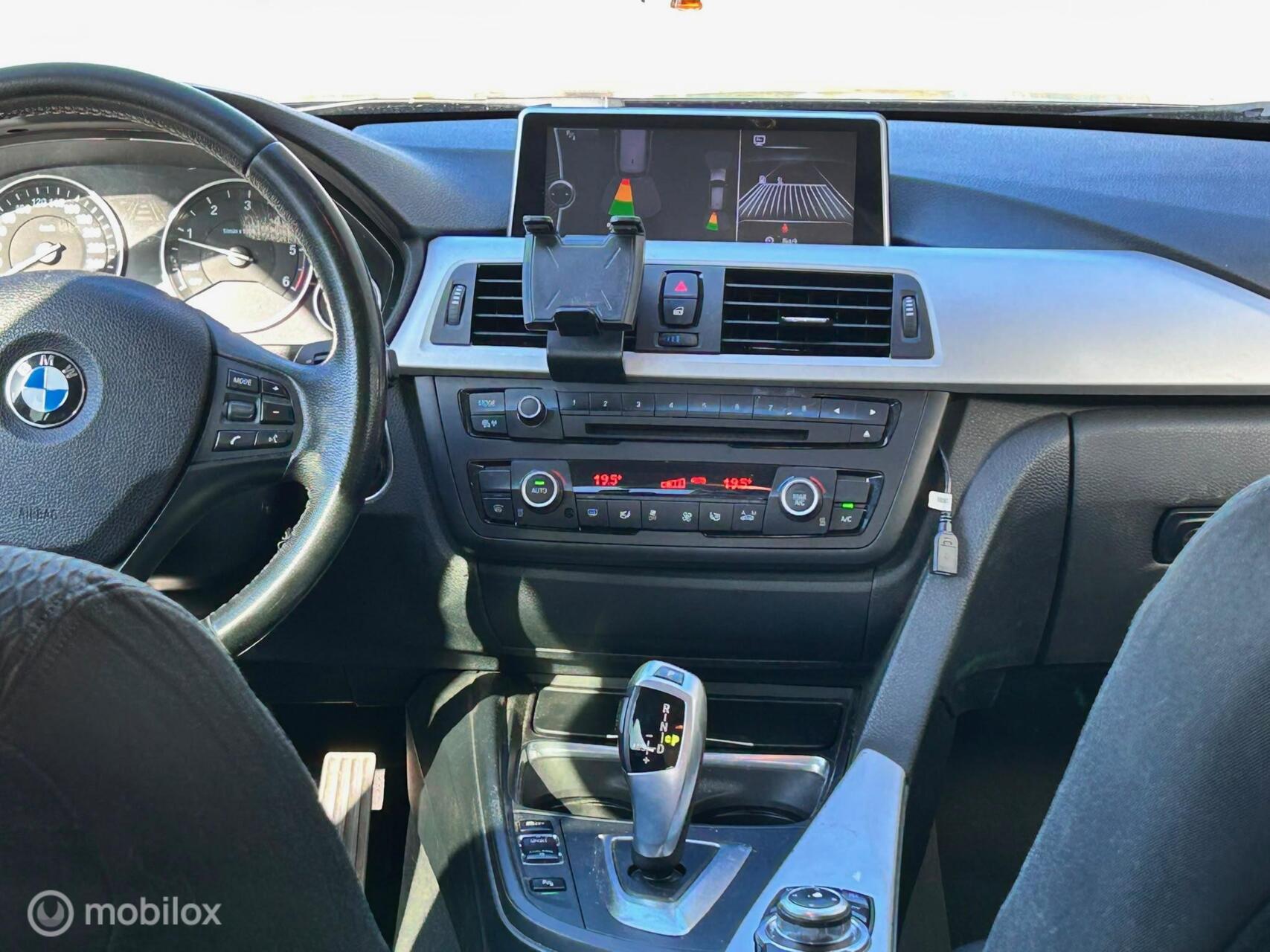 Foto van BMW 320d