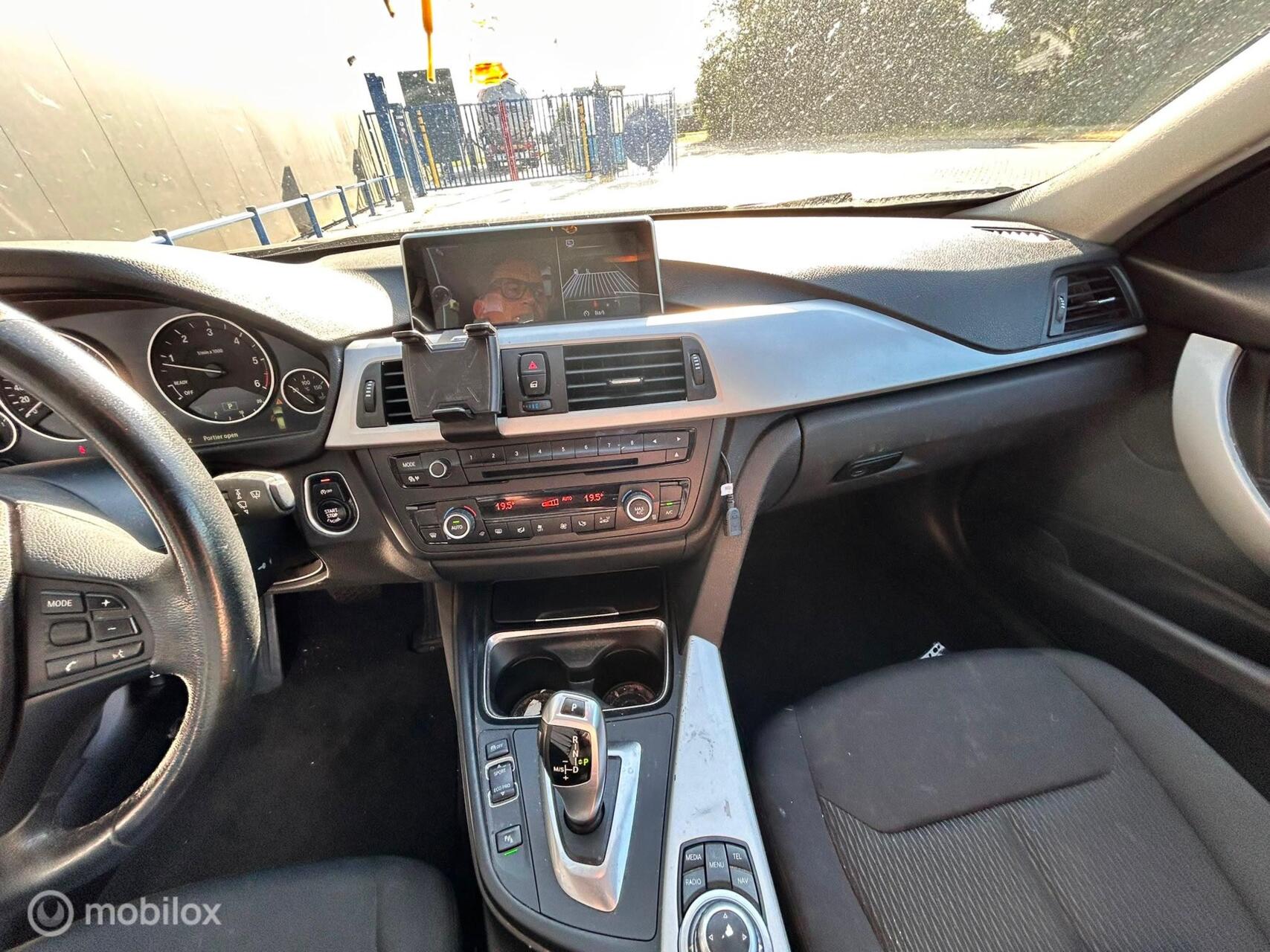 Foto van BMW 320d