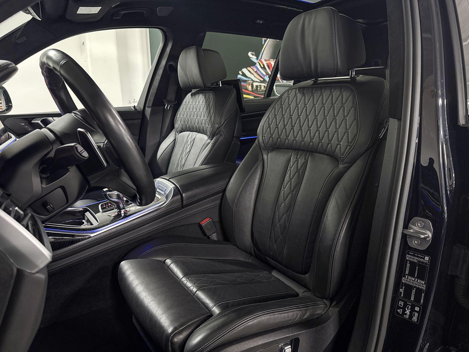 Foto van BMW X7 Xdrive40i